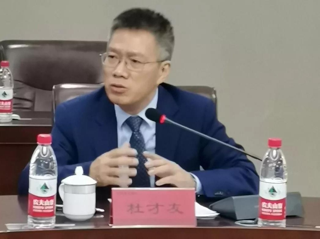 "杜才友名校长工作室"在重庆高新育才学校挂牌