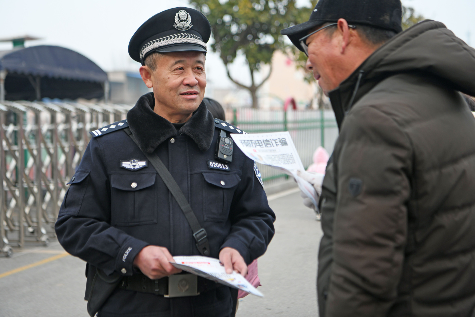 安徽淮南民警老赵回村记