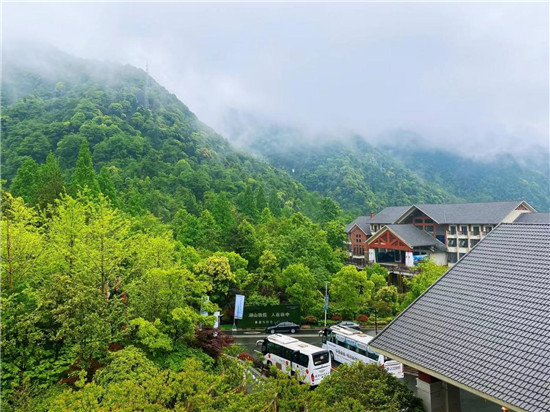 (黄山太平湖阿尔卡迪亚阳光酒店推介会当日实拍,荣盛康旅供图,央广网