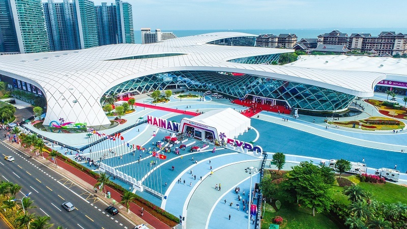 海南将建设"全球消费精品中心"项目 打造"永不落幕的消博会"