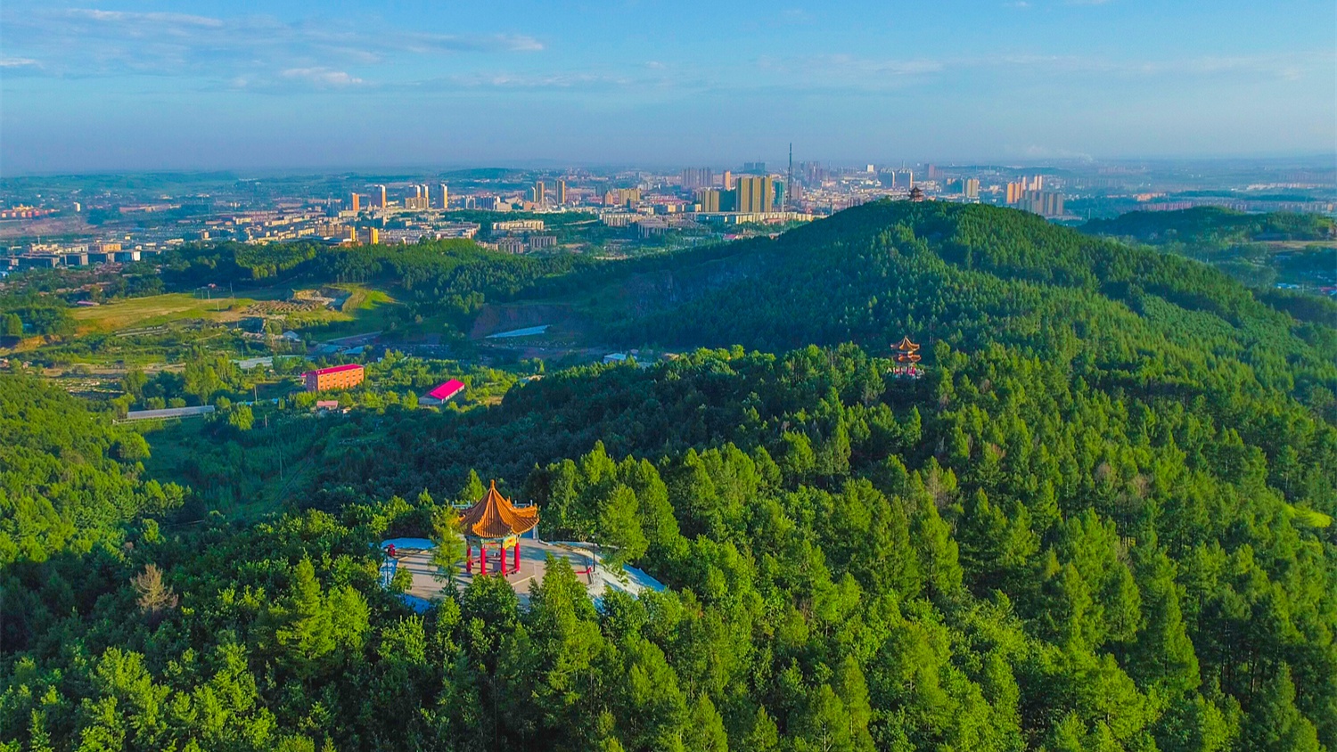 鹤岗北山公园简介图片