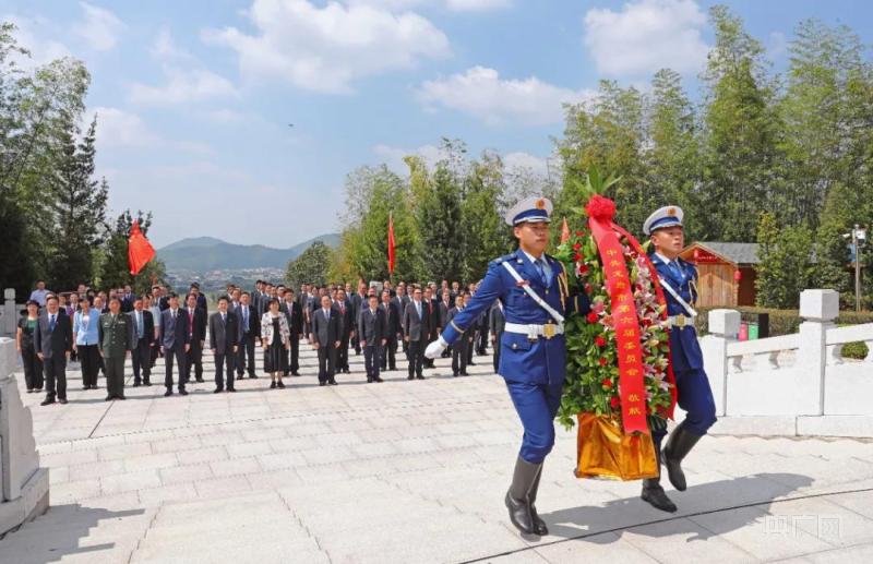 龙岩市新一届市委委员,候补委员和市纪委委员赴古田开展革命传统教育