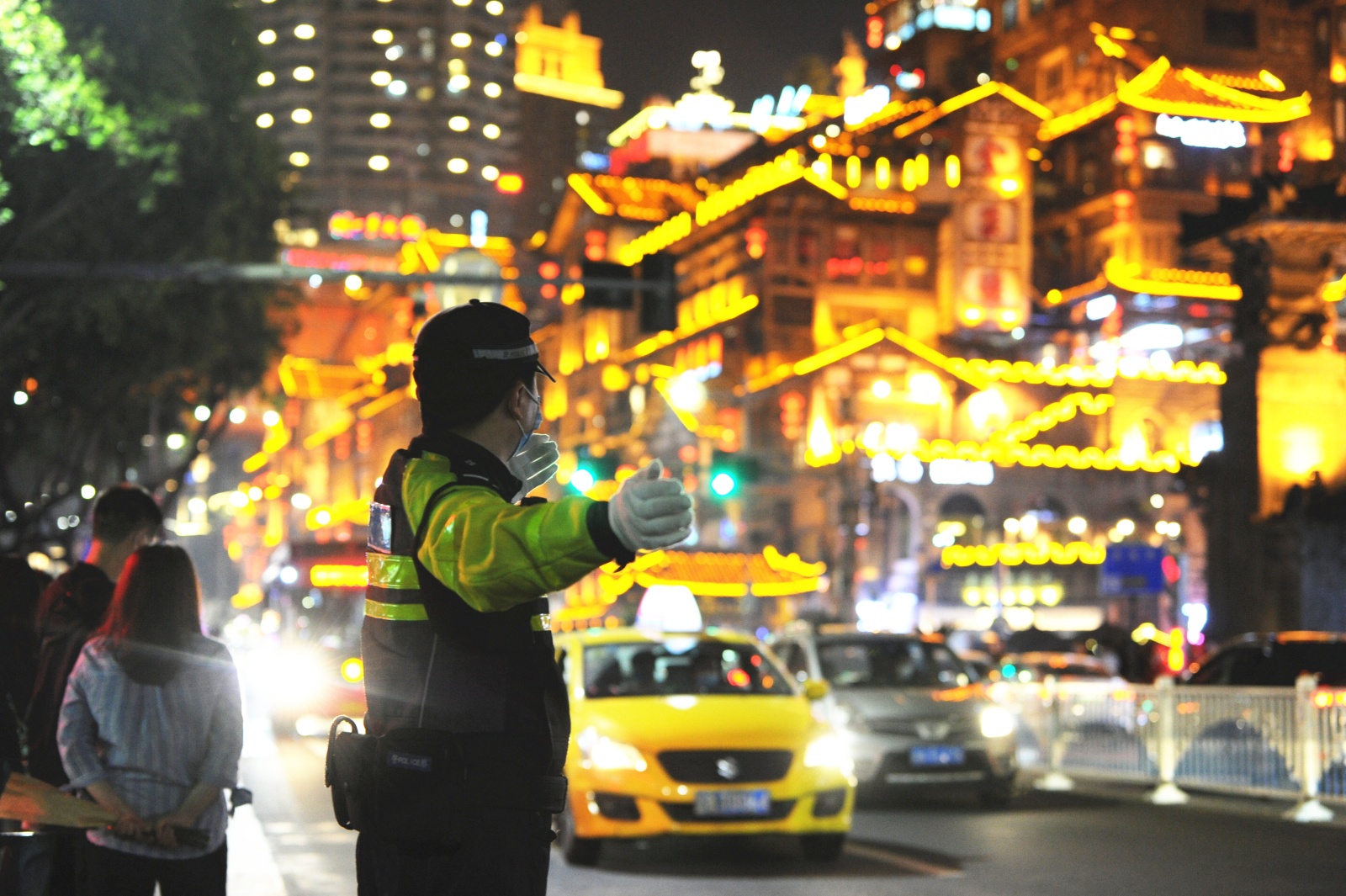 重庆交巡警发布国庆间全市道路交通出行预测