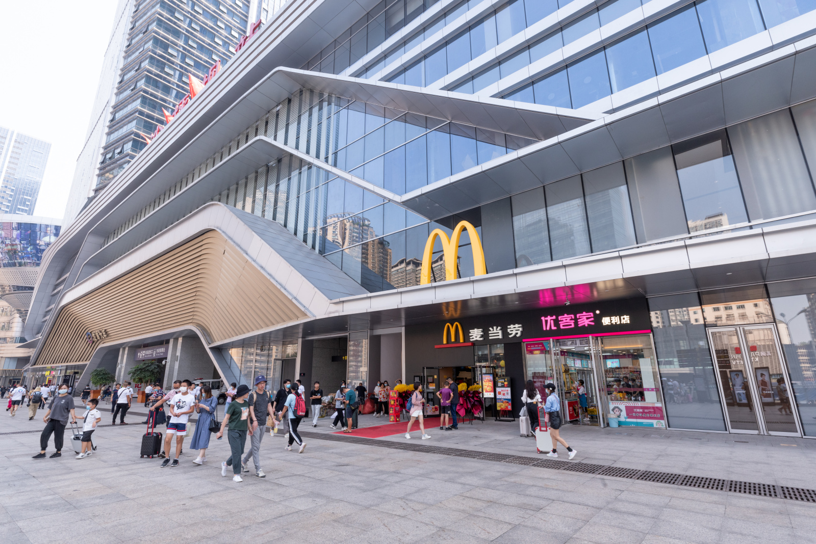 麦当劳重庆三店齐开 八大服务全面提升用餐体验