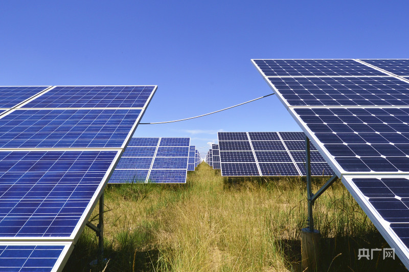 青海:"千万千瓦"级大型风电光伏基地开工建设