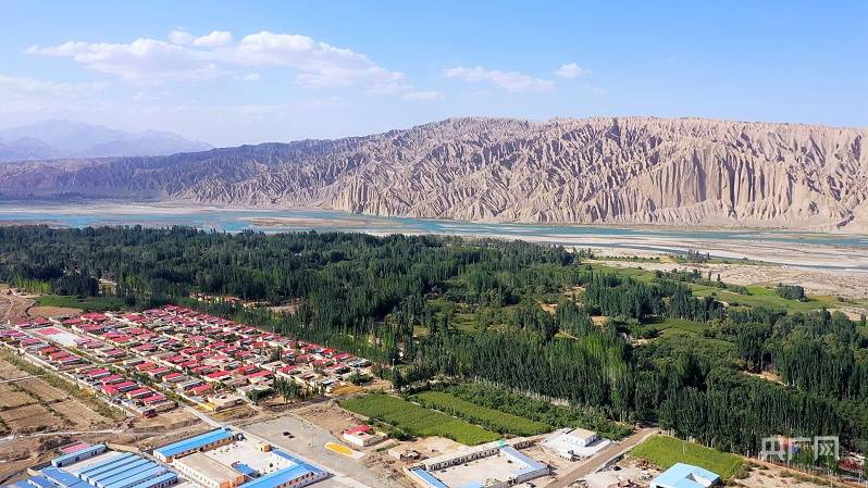 莎车县推动河湖长制 打造美丽叶尔羌河风景带