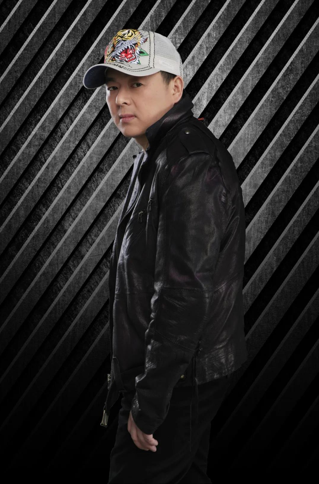 为成都大运会创作《世界是我们》 王平久:歌曲展示成都的世界责任感