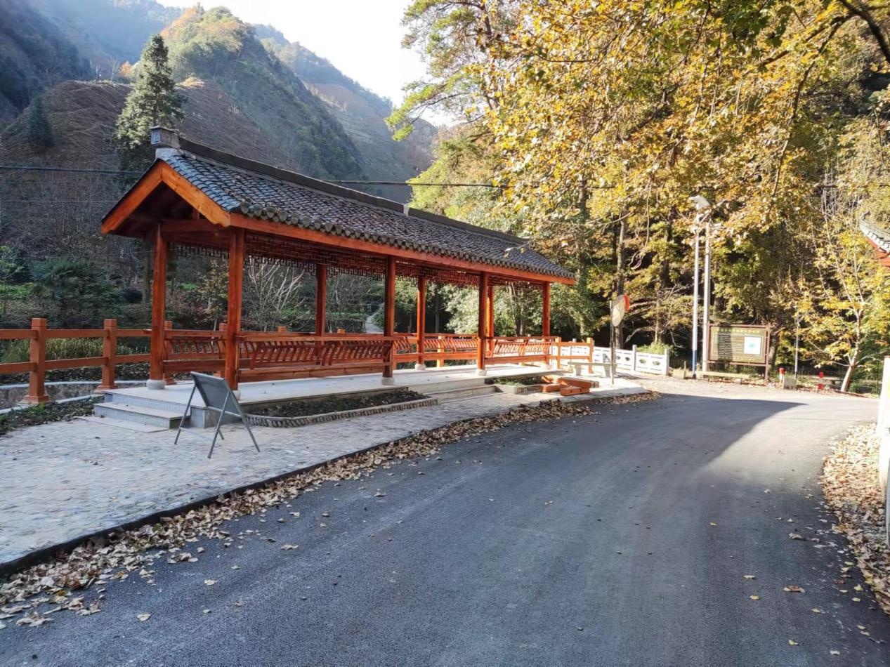 基础设施补短板.绩溪县金沙镇中坞村距镇政府所在地13.