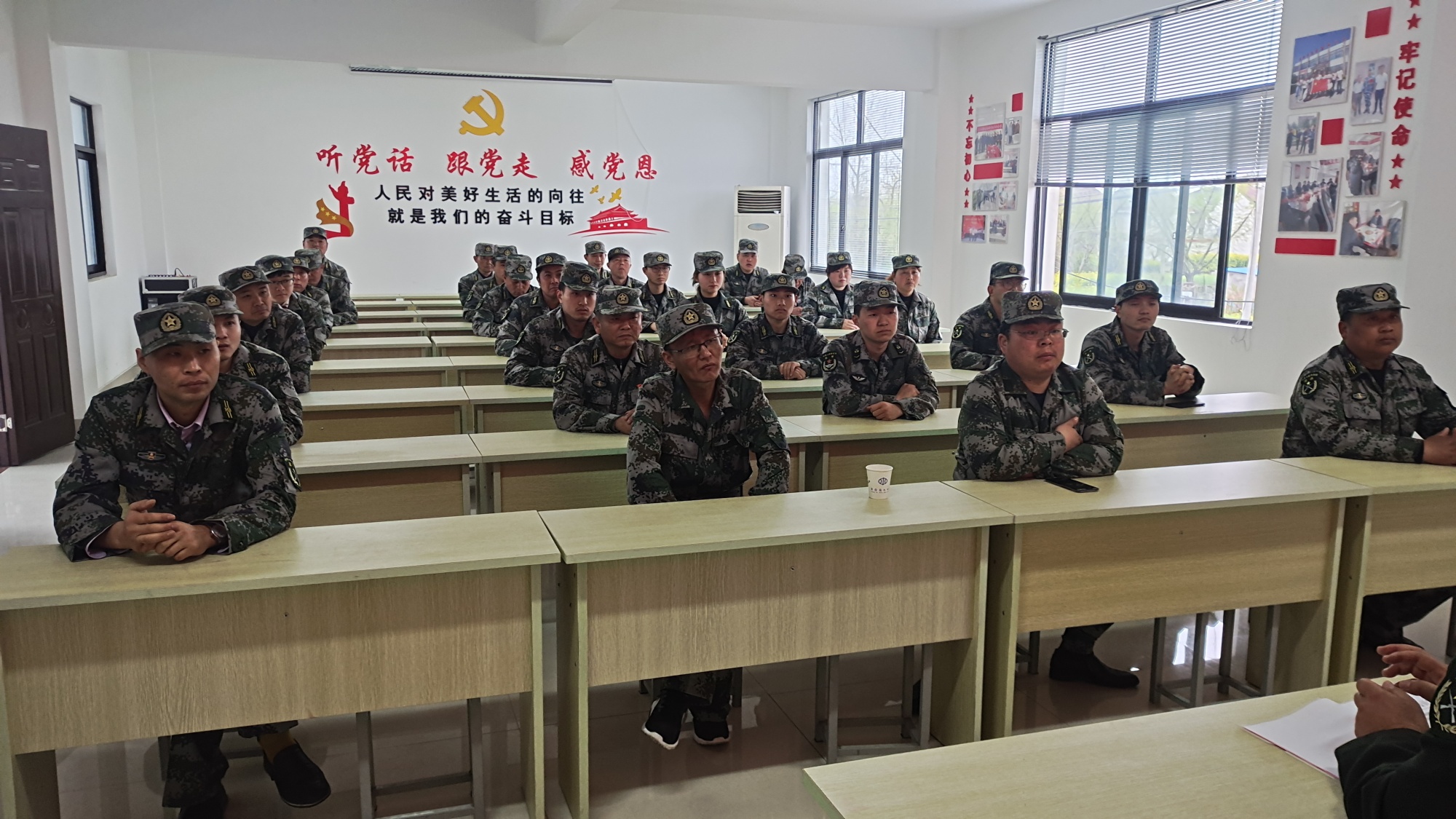 通讯员陈庆康)自党史学习教育开展以来,泰州市姜堰区梁徐街道退役军人