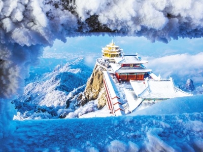 河南孕妇旅游景点排行_高清:河南孕妇广场大秀肚皮舞惊艳鹤城(2)