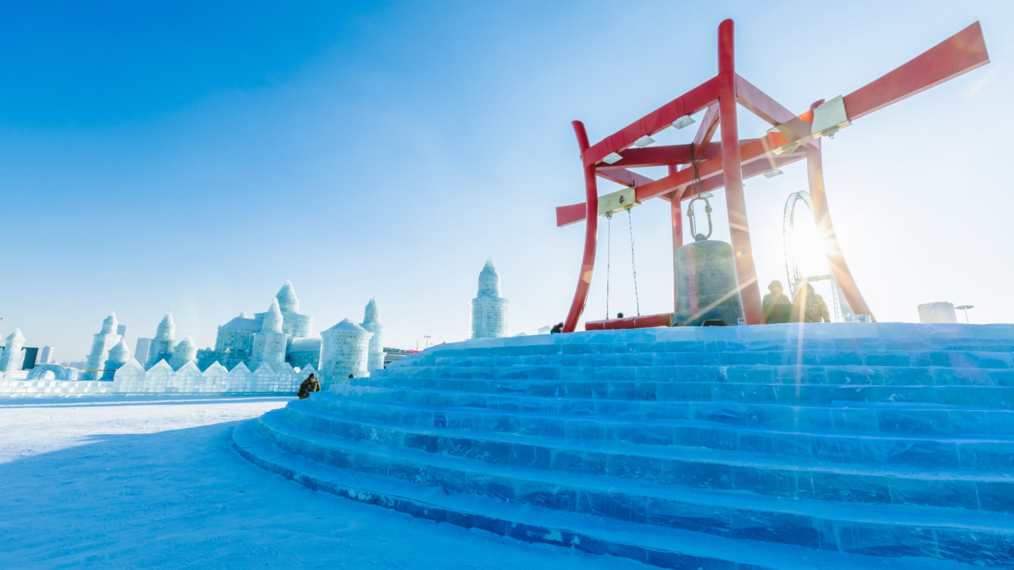 谁能发一下哈尔滨的图片，要漂亮的。最好是雪景_百度知道