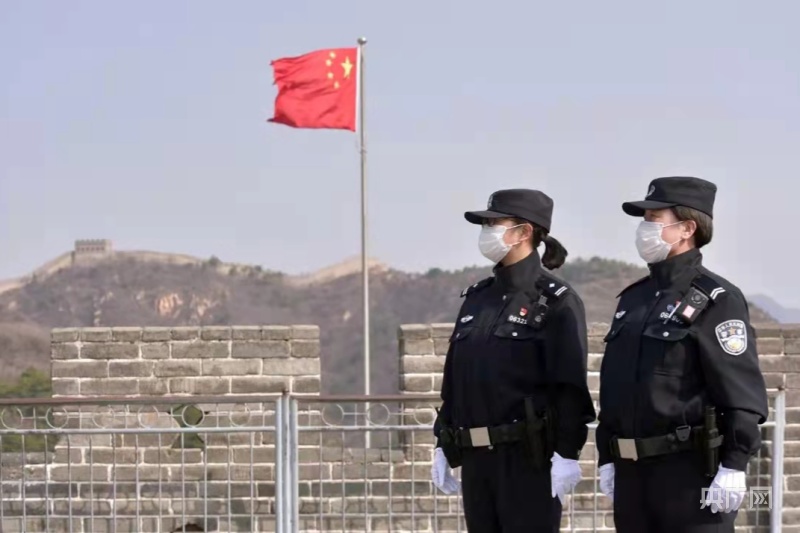 图集丨北京市公安局举行中国人民警察节升旗仪式_央广网