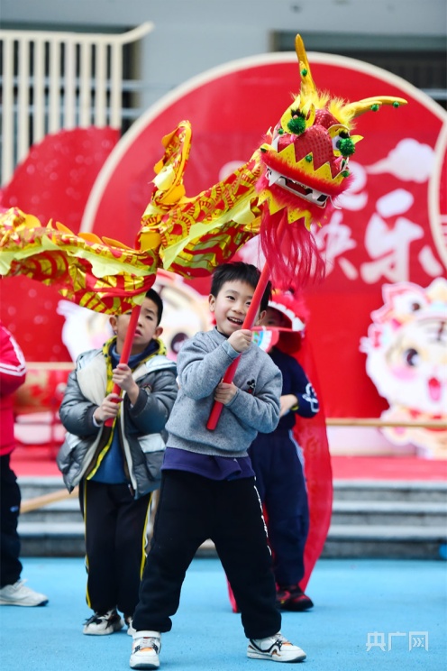 2022年1月19日,江西省赣州市会昌县文武坝镇文清实验幼儿园里,小朋友