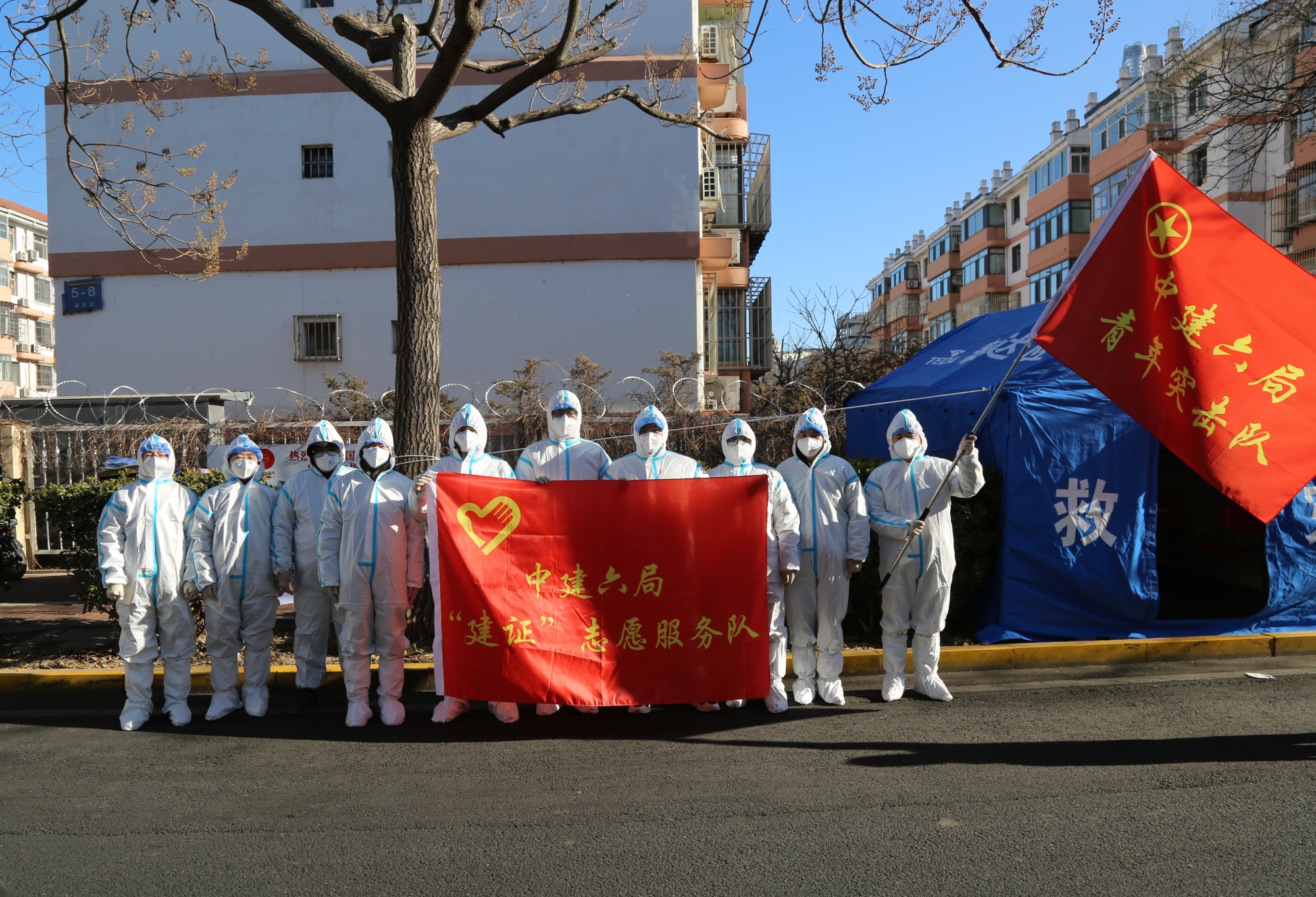 坚守天津抗疫一线11天中建六局95后志愿者展现青春担当