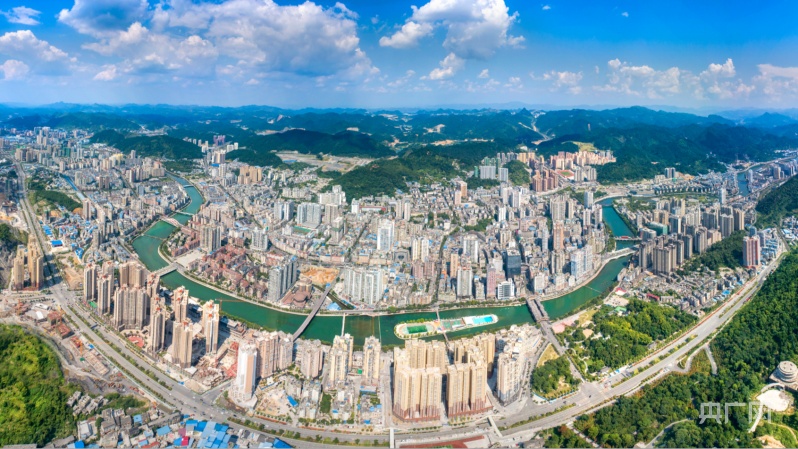 贵州都匀聚焦四化建设攻坚年谱写高质量发展新篇章