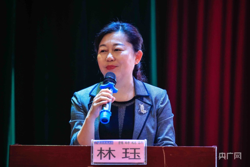 海南华侨中学举行2022届中考百日誓师大会