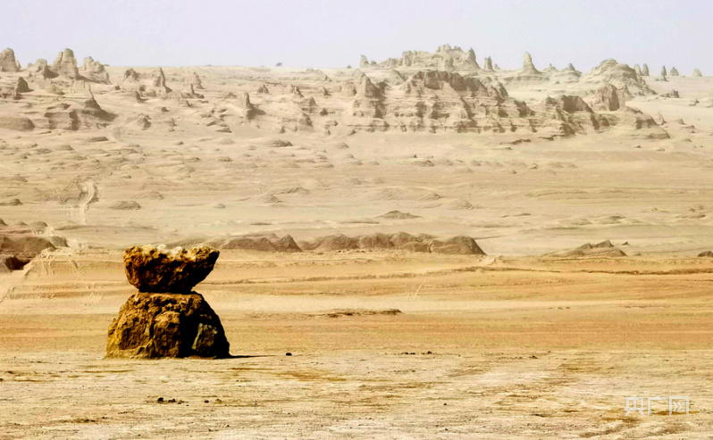 星际空间站外的火星山(央广网发 张雷 摄)袁振民对记者说,这台地震
