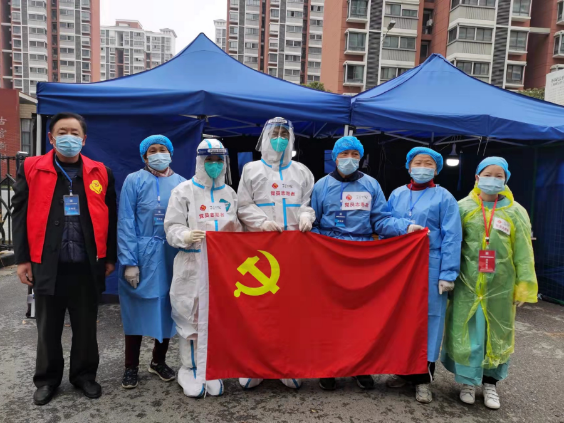 苏州黄埭党员在疫情防控一线彰显冬训实效