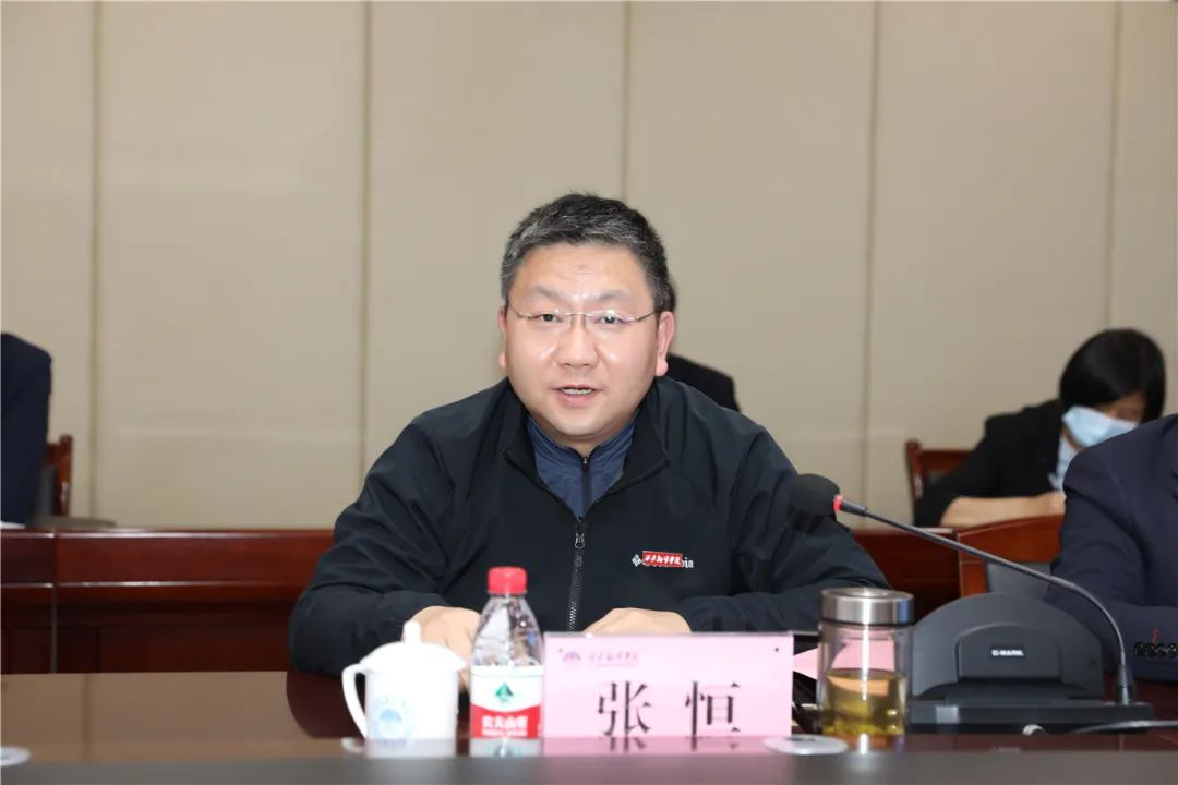 西安市长安区副区长元伟东到西安翻译学院调研指导工作