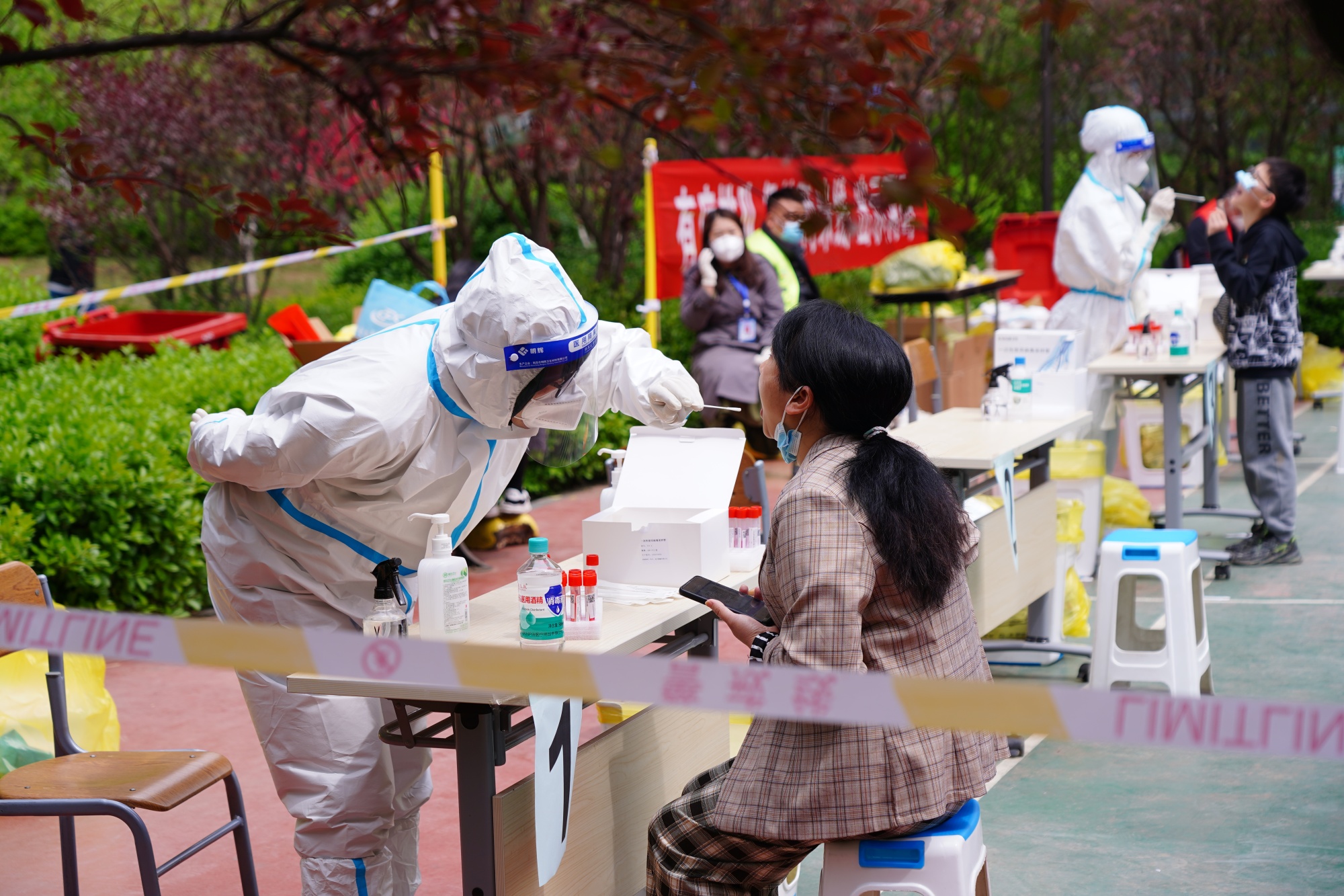 山西晋中直击榆次区第二轮区域核酸检测现场