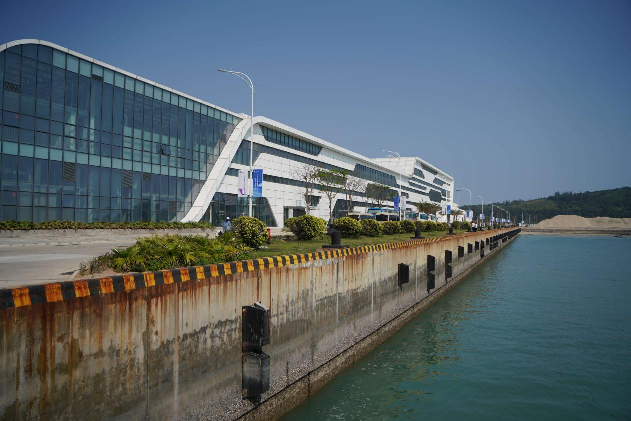 北部湾国际邮轮母港打造向海文旅经济增长极