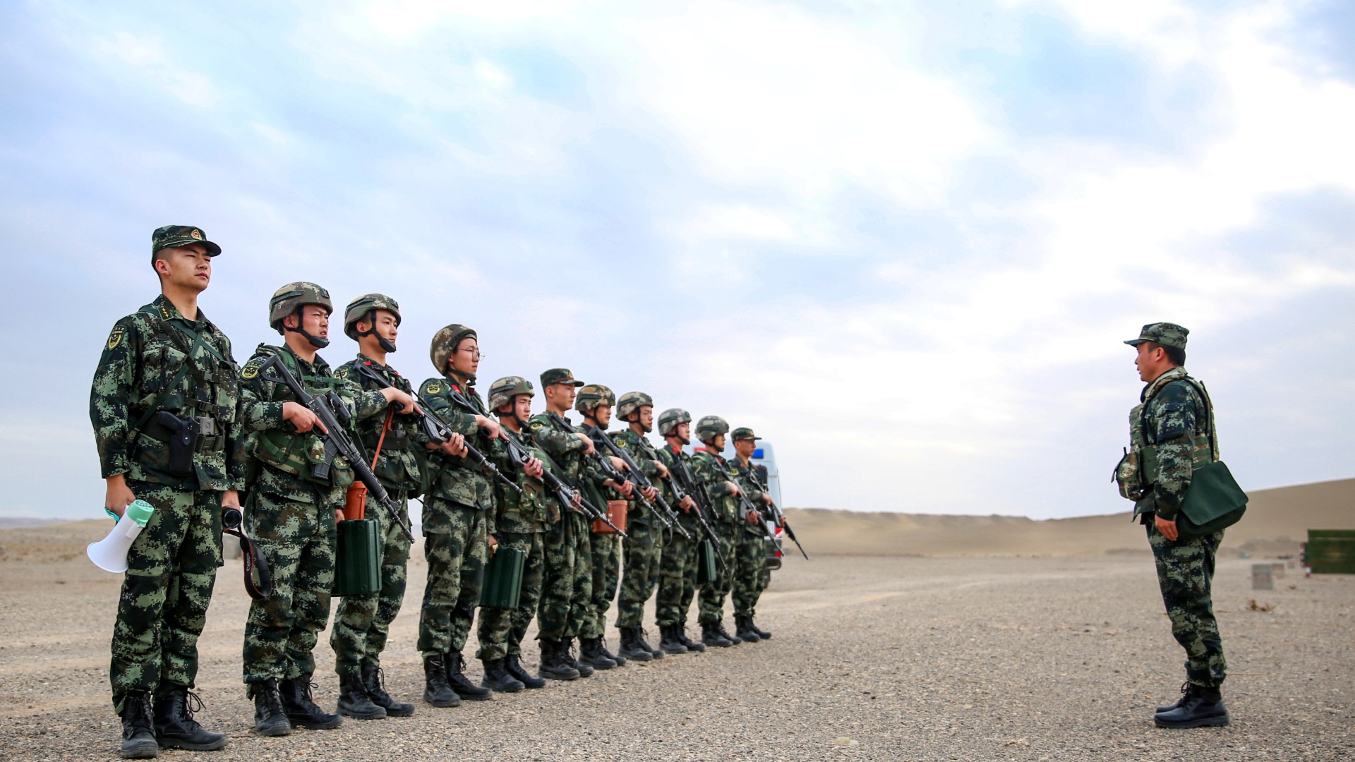 武警甘肃总队酒泉支队即时拉动演练检验"真功夫"
