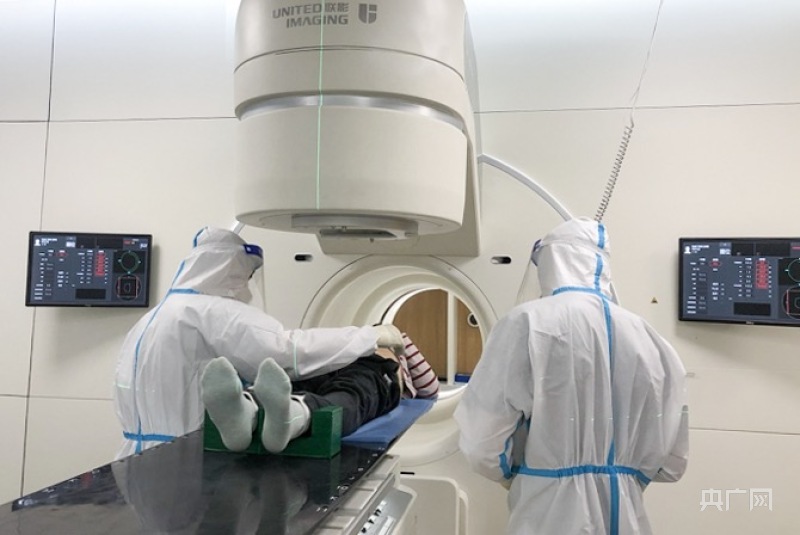 肿瘤患者治疗不能等复旦肿瘤医院完成首例在线自适应云放疗