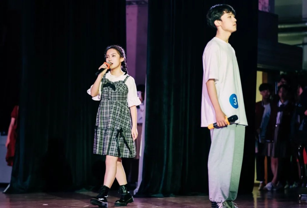 为青春发声重庆育才中学举办校园歌手大赛