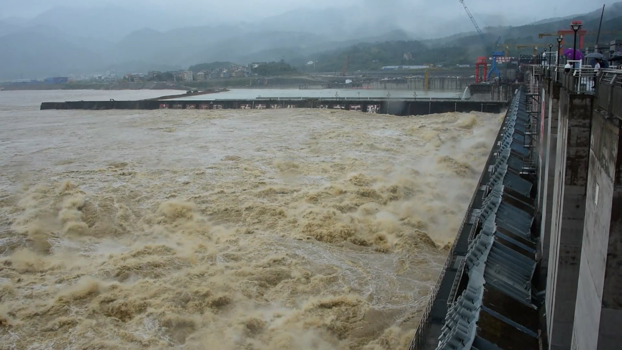 广西桂平黔江浔江河段已达2022年入汛以来最高水位海事部门实施临时
