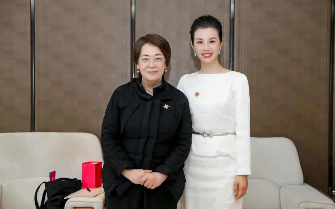 张越有机会还愿意做半边天