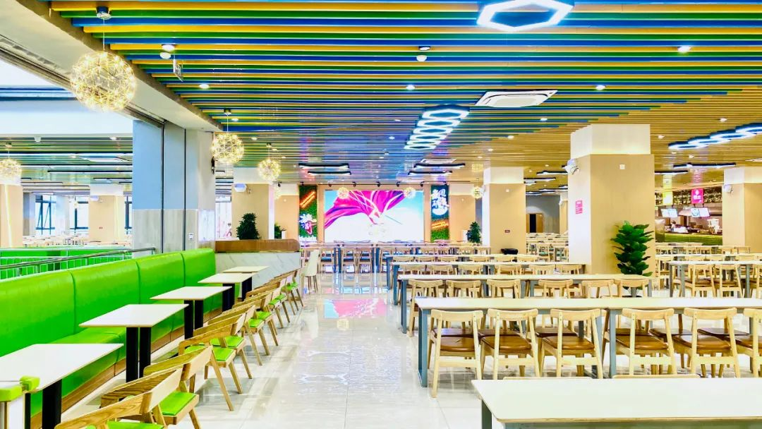 吉利学院智美吉利梦想起航