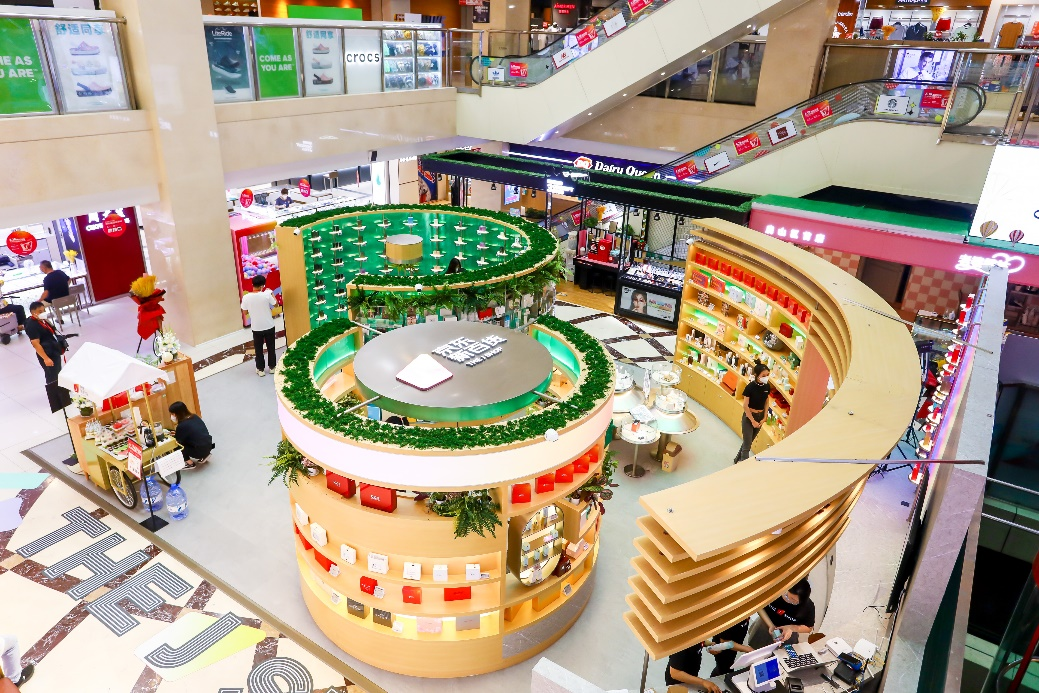 深耕数字化全渠道开放生态 京东新百货华冠购物中心店618重磅