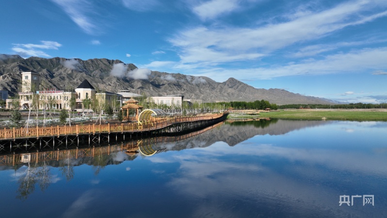 百日千团万人游 推动温泉县夏季旅游小高潮_央广网