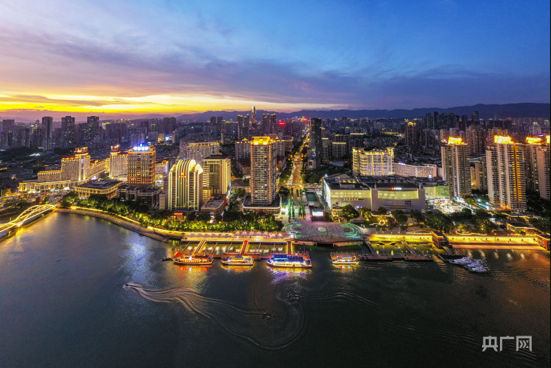 组图】福建福州：“闽江之心”夏夜美_央广网