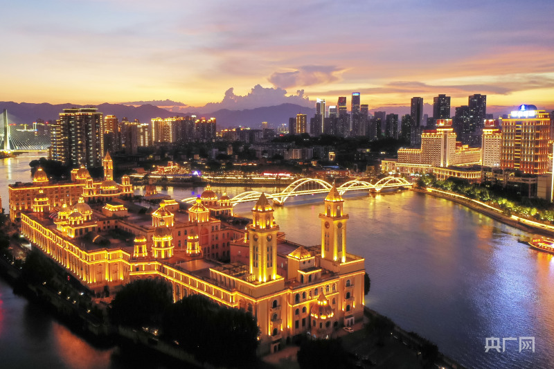 组图】福建福州：“闽江之心”夏夜美_央广网