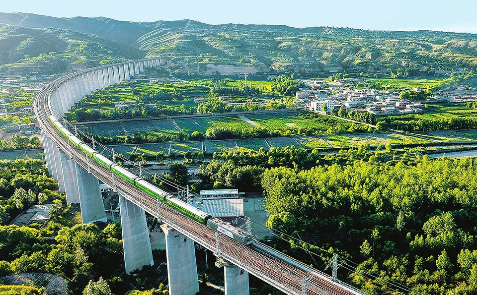 蔡家崖号幸福列车