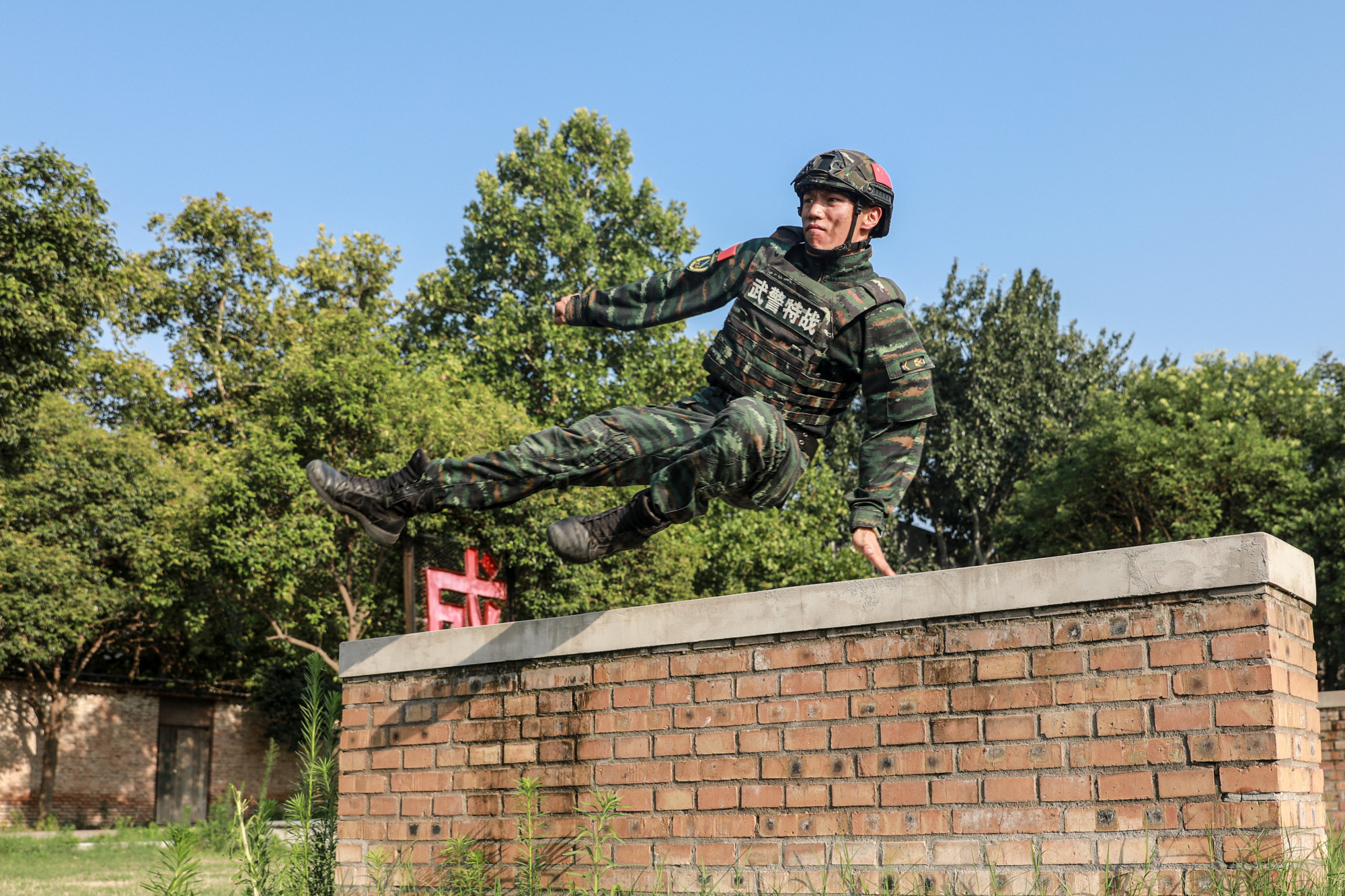 陕西武警西安支队图片