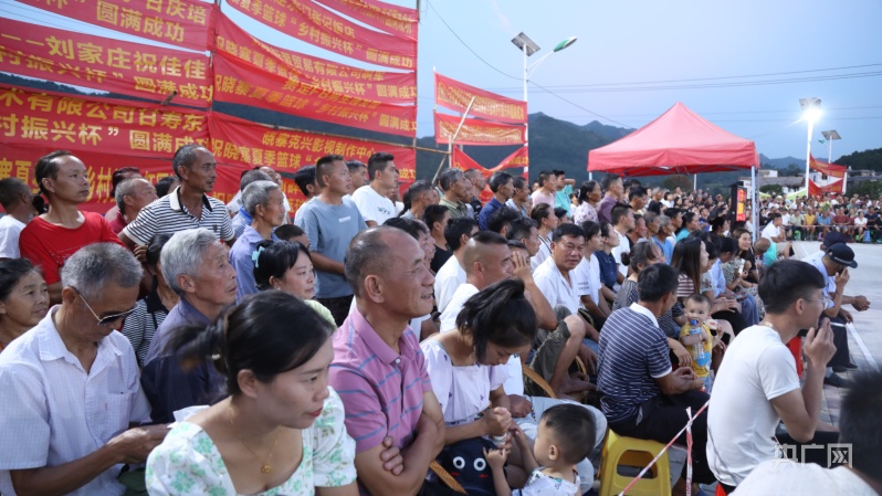 贵州贵定:"村ba" 点燃乡村激情_央广网