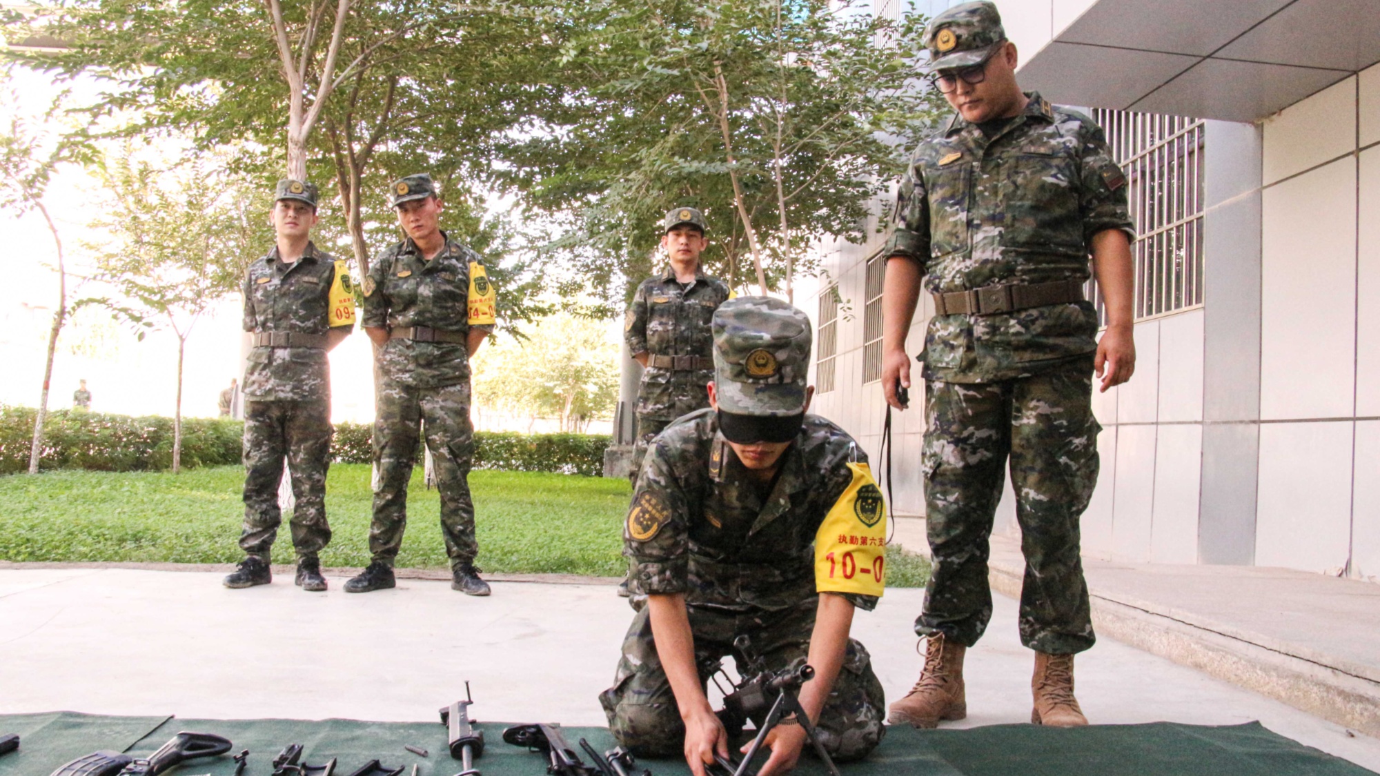 武警兵团总队执勤第六支队组织夏秋季警士选晋考核_央广网