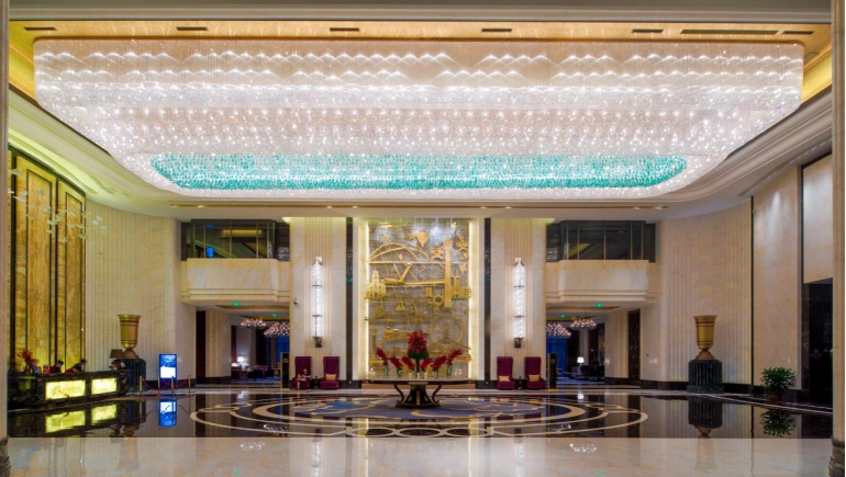 天津富力万达文华酒店荣获"企业责任贡献奖"和"最佳雇主奖"_央广网