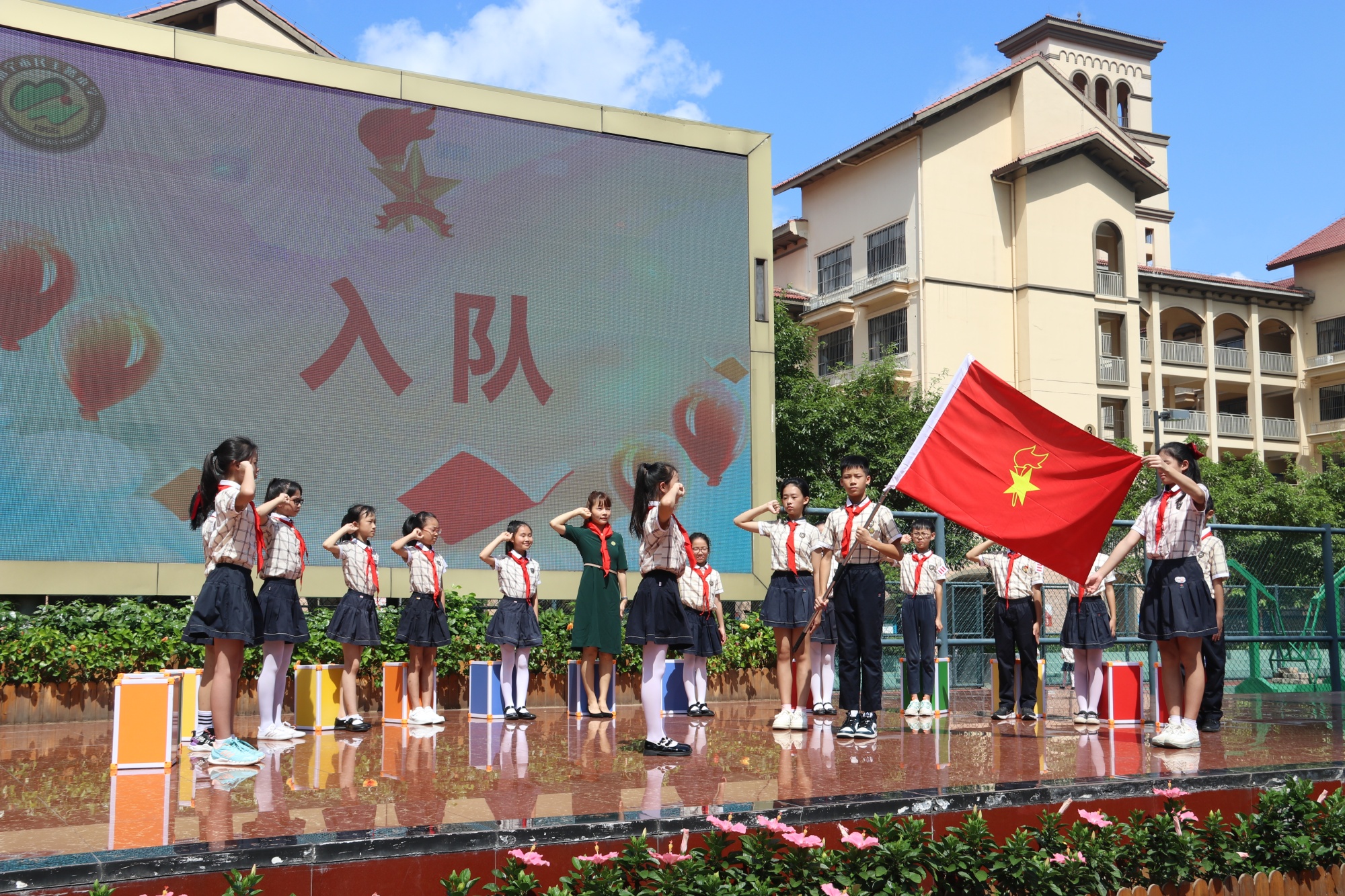 南宁市第二幼儿园图片_南宁市中小学开学第一课_广西南宁开学典礼活动