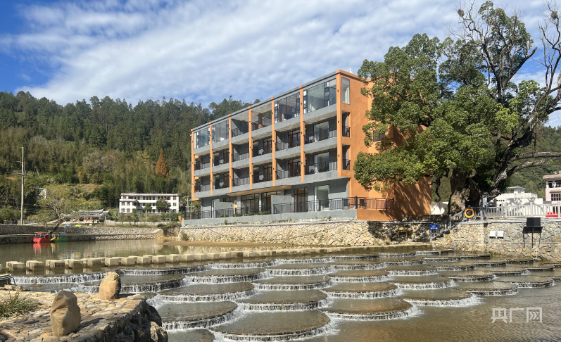 乡村新貌福建德化上涌镇护一江碧水撬动大振兴