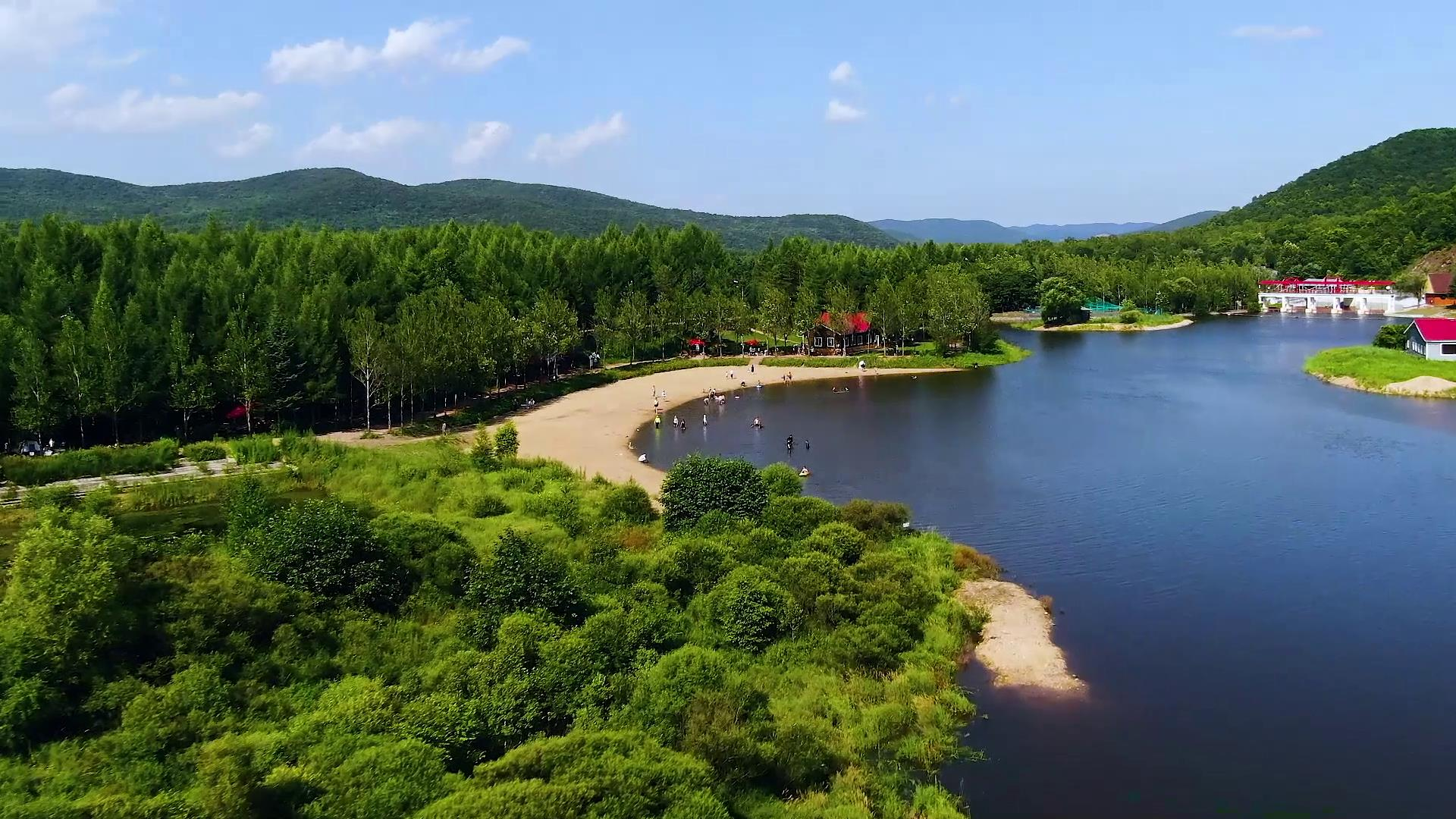 细鳞河水软山温鹤岗市倾力打造全域森林游