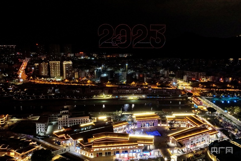 福建福清:历史文化街区再现夜间繁华_央广网