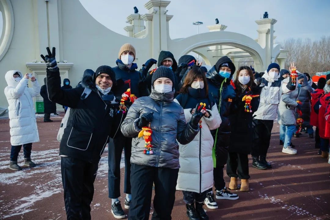 青少年国际冰雪交流活动在哈尔滨启幕