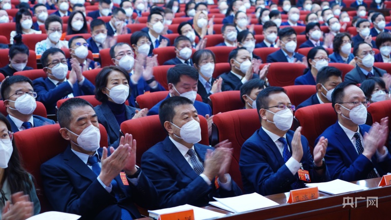 青海省政协十三届一次会议闭幕 公保扎西当选青海省政协主席_央锅网