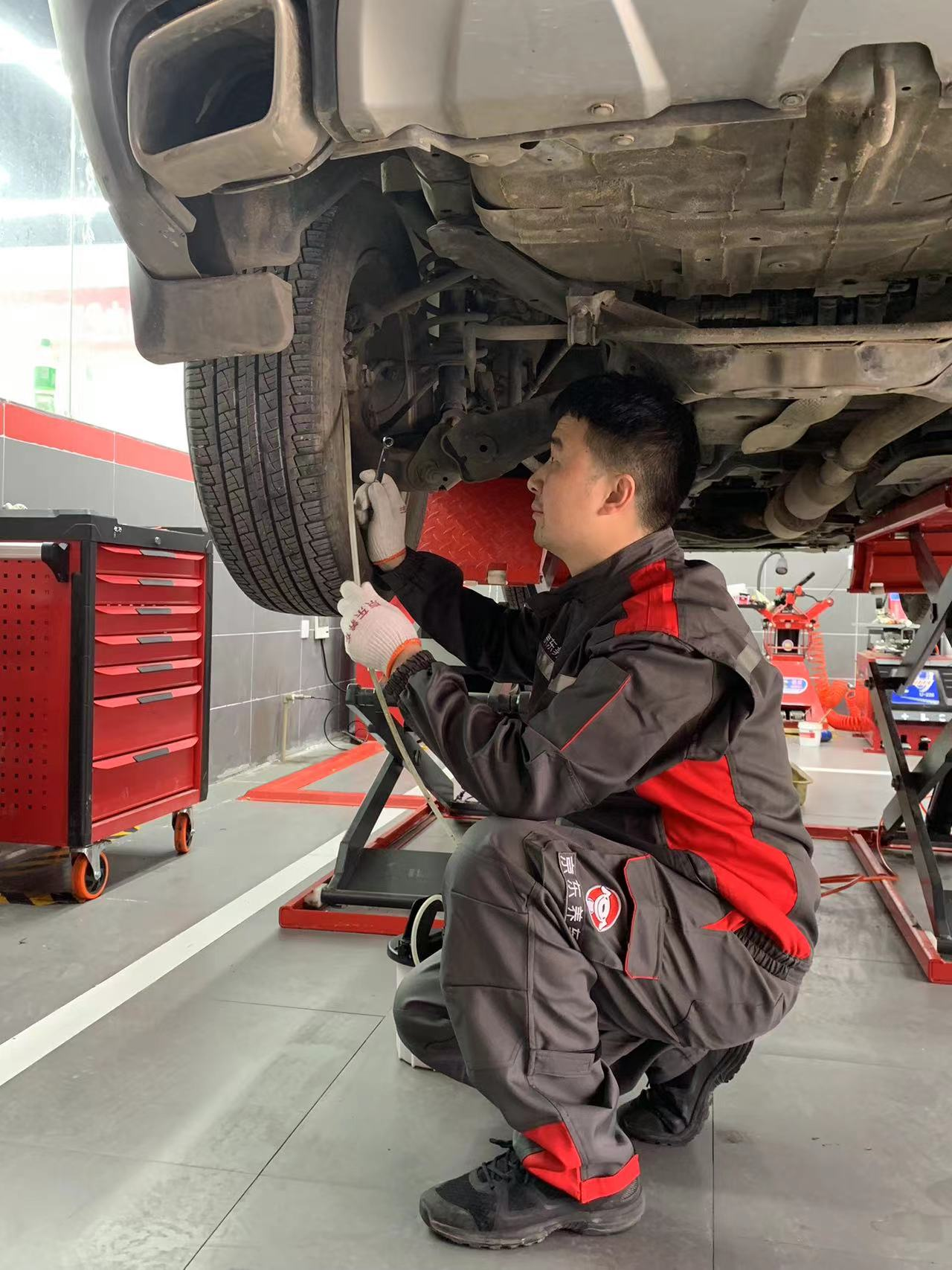 京东养车,每一位归家客路途中的灯塔_央广网