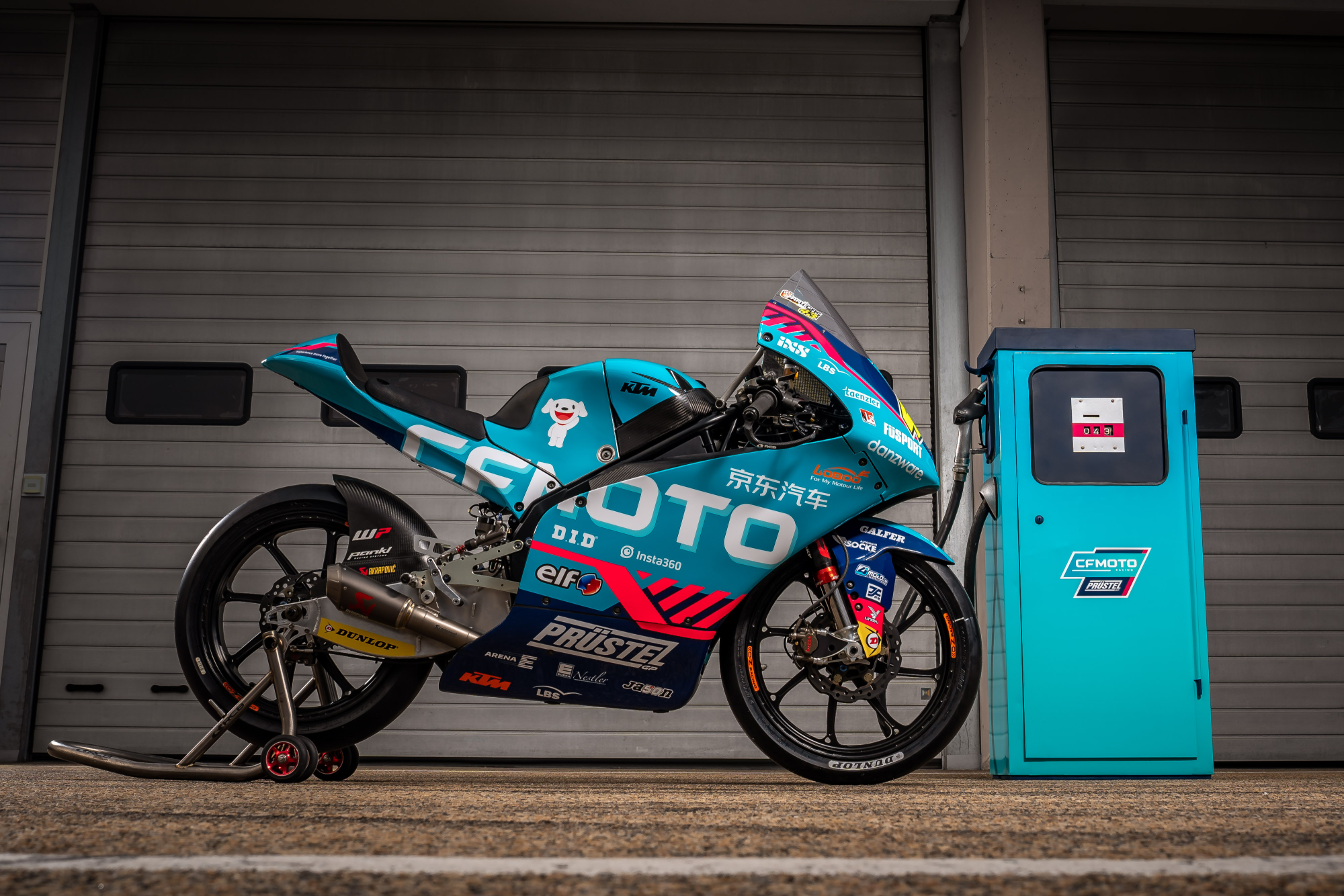 而在今年,cfmoto  racing  pruestelgp车队集结两位车手,齐聚德国