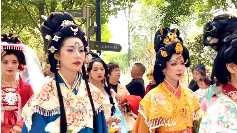 2023“中华花朝节”在福州烟台山公园启幕