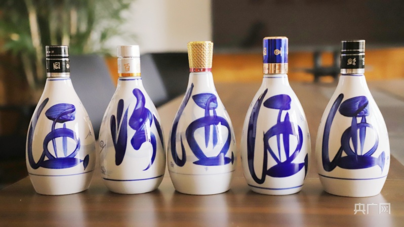 傍名牌？搭便车？“青花汾酒”山寨包装乱象丛生_央广网